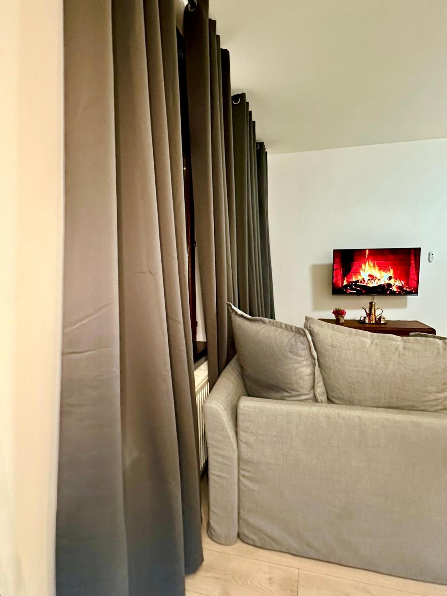 Luxury Suites Centrum By Rikas Hotels Antwerpen Ngoại thất bức ảnh