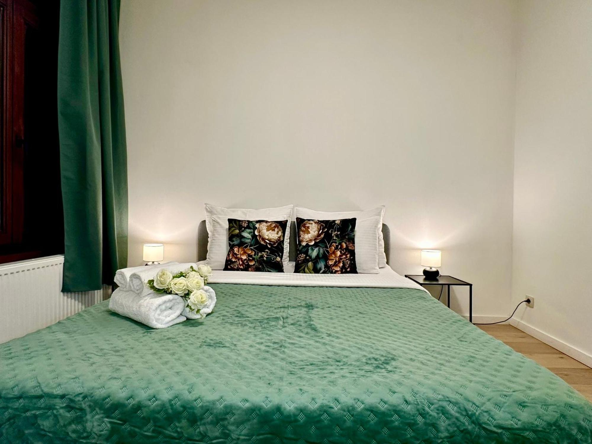 Luxury Suites Centrum By Rikas Hotels Antwerpen Ngoại thất bức ảnh