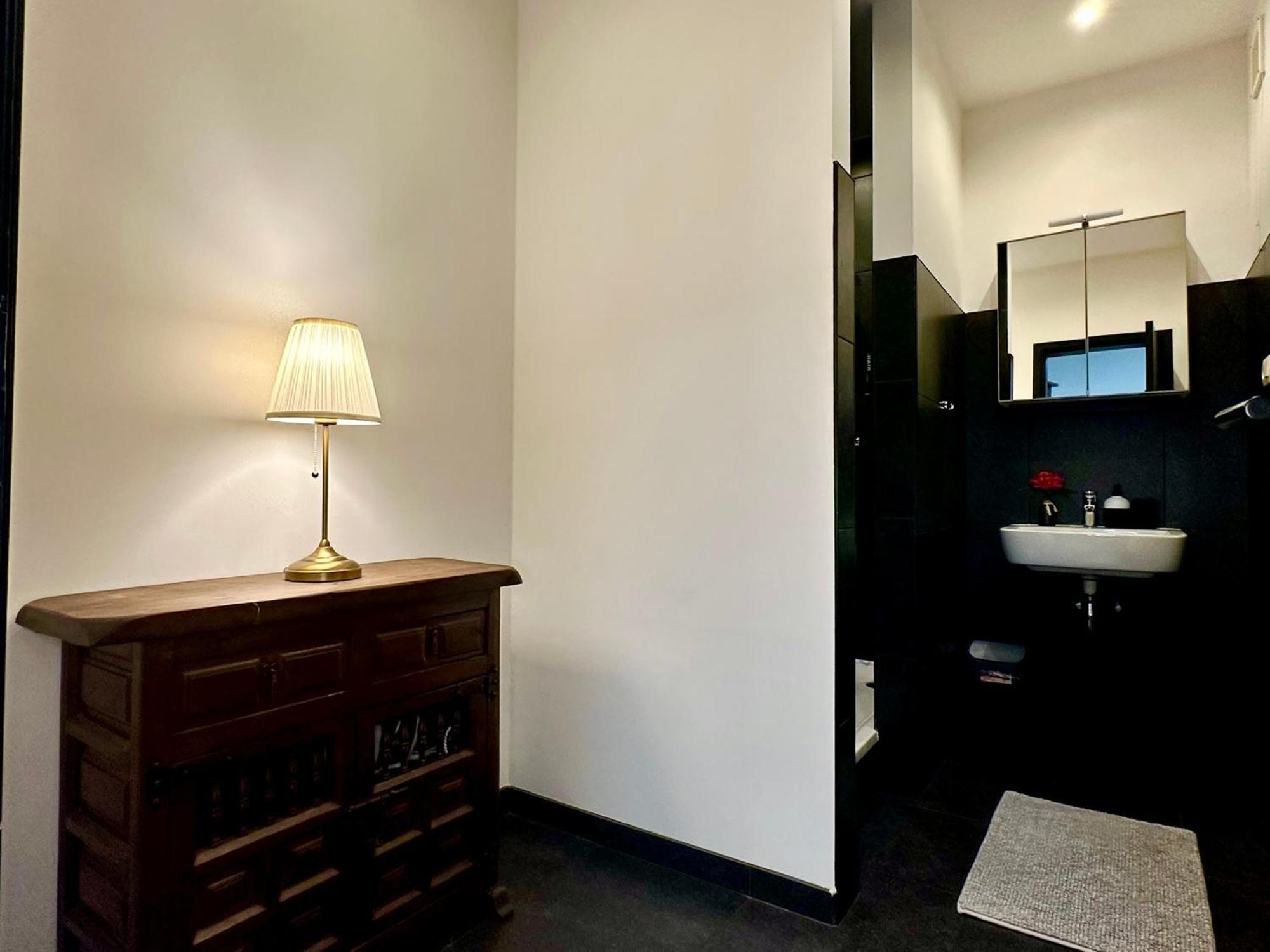Luxury Suites Centrum By Rikas Hotels Antwerpen Ngoại thất bức ảnh